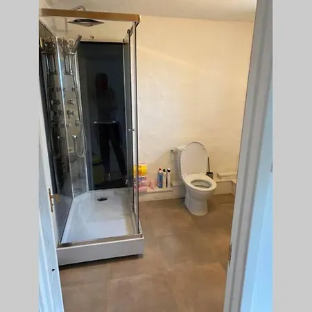 بيت للعطل Du Bois Pennier, Au Calme , A 15 Km Des Plages Du Debarquement Picauville