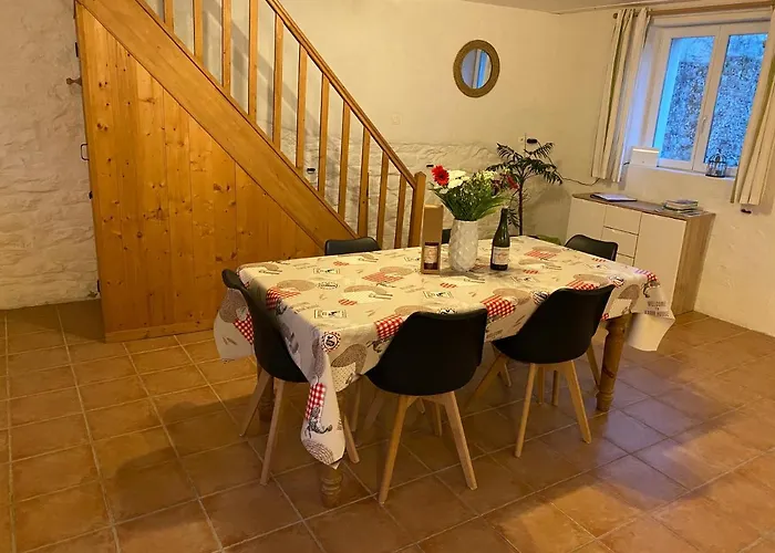 Du Bois Pennier, Au Calme , A 15 Km Des Plages Du Debarquement Picauville